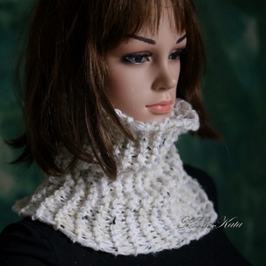 TEKNŐCKE / akril - kézzel kötött kámzsa, csősál, nyakmelegítő - ruha & divat - sál, sapka, kendő - sál - Meska.hu