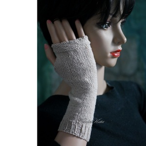 BOSZI KESZTYŰ / selymes - exkluzív kézzel kötött kesztyűszár, kézmelegítő / ekrü KÉSZLETEN - ruha & divat - sál, sapka, kendő - kesztyű - Meska.hu