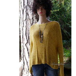 TUSSAH / mustár - exkluzív egyedi festésű kézzel kötött 100% vadselyem flowing pulóver  - Meska.hu