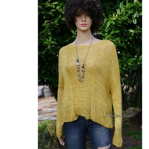 TUSSAH / mustár - exkluzív egyedi festésű kézzel kötött 100% vadselyem flowing pulóver  - ruha & divat - női ruha - pulóver - Meska.hu