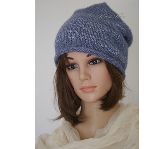 DAPHNE - trendi kézzel kötött slouchy sapka / farmerkék, ezüst - ruha & divat - sál, sapka, kendő - sapka - Meska.hu