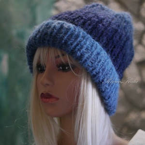 SOFFIO BEANIE  - trendi mohair ombre kézzel kötött sapka/ kék - Meska.hu