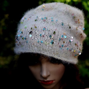 FIFI / bézs - flitteres alpaka beanie kézzel kötött slouchy sapka  - ruha & divat - sál, sapka, kendő - sapka - Meska.hu