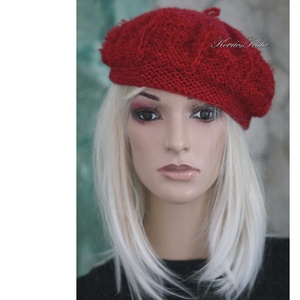 ALETTA / vörös - kézzel kötött exkluzív gyapjú-mohair-buklé svájci sapka, barett  - Meska.hu