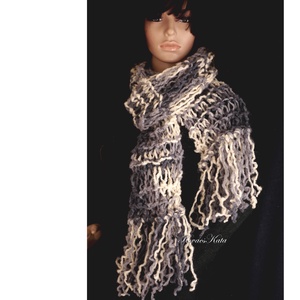 FRINGE SHAWL - extra-vastag kézzel kötött hosszú-rojtos sál / szürke batik BO-HO - Meska.hu