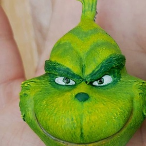 Grinch Karácsonyfa dísz., Karácsony, Karácsonyi lakásdekoráció, Karácsonyfadíszek, Újrahasznosított alapanyagból készült termékek, Festett tárgyak, MESKA