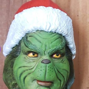 Grinch Karácsonyfa dísz. , Karácsony, Karácsonyi lakásdekoráció, Karácsonyfadíszek, Újrahasznosított alapanyagból készült termékek, Festett tárgyak, MESKA
