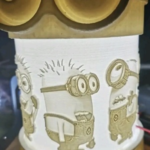 Minionos asztali lámpa., Otthon & Életmód, Lámpa, Asztali lámpa, Újrahasznosított alapanyagból készült termékek, MESKA