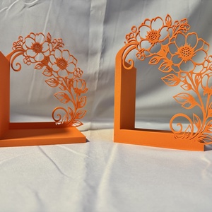 3D nyomtatott Elegáns Virágos Könyvtámasz, Otthon & Életmód, Dekoráció, Asztal és polc dekoráció, Könyvtámasz, Mindenmás, MESKA