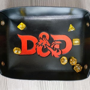 Dungeons and Dragons kockadobó tálca (teljes szimbólum) - játék & sport - táblajáték és kártyajáték - társasjátékok - dobókocka - Meska.hu
