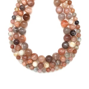 Holdkő multi krémszín golyó 8-9mm� ékszerkészítő alapanyag (füzér) - Meska.hu