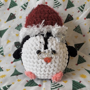 Horgolt Karácsonyi Pingvin, Játék & Sport, Plüssállat & Játékfigura, Más figura, Horgolás, MESKA