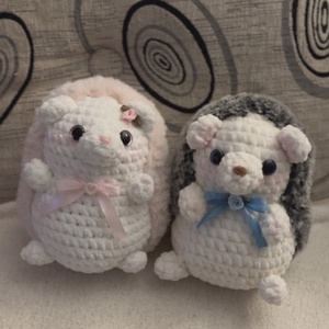 Horgolt süni páros � külön vagy együtt választható, Játék & Sport, Plüssállat & Játékfigura, Süni, Horgolás, MESKA