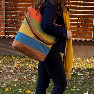 CAPENSIS kollekció - Variálható valódi bőr pántos színes szövettáska  - táska & tok - kézitáska & válltáska - válltáska - Meska.hu