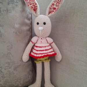 Horgolt nyuszilány, Játék & Sport, Plüssállat & Játékfigura, Nyuszi, Horgolás, MESKA