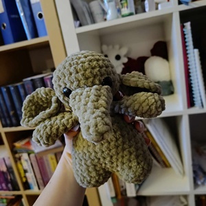 Horgolt amigurumi elefánt , Játék & Sport, Plüssállat & Játékfigura, Elefánt, Horgolás, MESKA