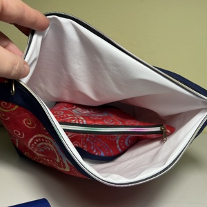 Kis sminktáska, egyedi batikolt pamut - táska & tok - neszesszer - Meska.hu