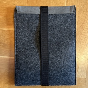 Tablet tartó - táska & tok - ebook & tablet tok - Meska.hu