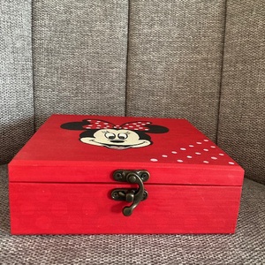 Minnie egeres fa doboz - otthon & életmód - tárolás & rendszerezés - doboz - Meska.hu
