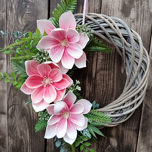 Tavaszi ajtódísz/kopogtató magnóliával - Meska.hu