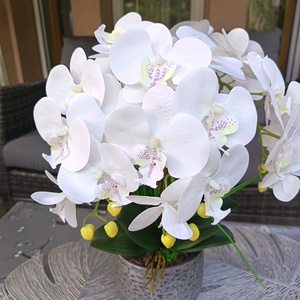 Elegáns orchidea dekoráció kerámiakaspóban  - otthon & életmód - dekoráció - asztal és polc dekoráció - asztaldísz - Meska.hu