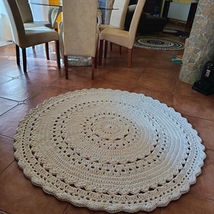  Horgolt pamutszőnyeg ekrü színben (150 cm) - Meska.hu