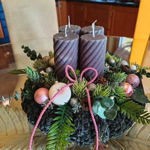 Horgolt alapú adventi koszorú  egyedi, újrahasznosítható kézműves alkotás, Karácsony, Adventi díszek, Adventi asztaldísz, Horgolás, Virágkötés, MESKA