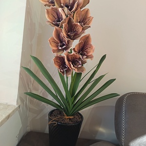 Élethű orchidea dekoráció kerámiakaspóban  - Meska.hu
