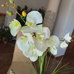 Elegáns, élethű orchidea dekoráció kerámiakaspóban  - otthon & életmód - dekoráció - asztal és polc dekoráció - asztaldísz - Meska.hu