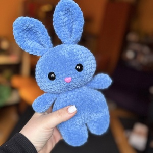 Kék pufi nyuszi ?, Játék & Sport, Plüssállat & Játékfigura, Nyuszi, Horgolás, MESKA
