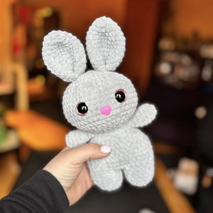 Szürke pufi nyuszi ?, Játék & Sport, Plüssállat & Játékfigura, Nyuszi, Horgolás, MESKA