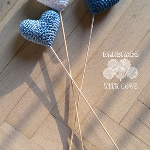 Horgolt 3D amigurumi szív pálcán - kék -  - Meska.hu
