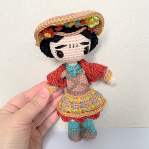 Horgolt Frida Kahlo - játék & sport - plüssállat & játékfigura - ember - Meska.hu