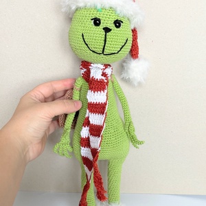 Horgolt óriás Grinch - karácsony - mikulás - mikulás ajándékok - Meska.hu