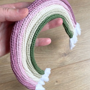 Zöld-rózsaszín szivárvány dísz - baba - mama - babaszoba dekoráció - babaszoba kép - Meska.hu