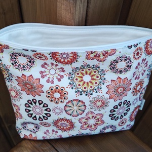 Neszesszer - otthon & életmód - konyhafelszerelés, tálalás - konyhai textil - szalvéta - Meska.hu Neszesszer - otthon & életmód - konyhafelszerelés, tálalás - konyhai textil - szalvéta - Meska.hu