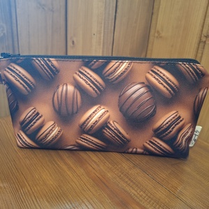 Neszesszer ❤️, Táska & Tok, Neszesszer, Varrás, Neszesszer ❤️ eladó!
Kézműves termék, vízhatlan poliészter anyagból készült a külső fele, és belül ..., MESKA