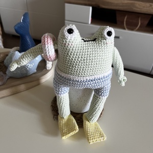 Béla, a béka - baba - mama - baba játékok - mozgásfejlesztő játékok - Meska.hu