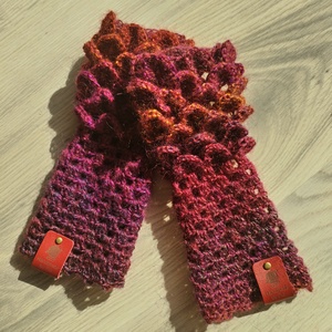 Horgolt ujjatlan 'sárkány' kesztyű - Bordó - ruha & divat - sál, sapka, kendő - kesztyű - Meska.hu