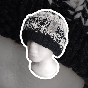 Kötött Téli Sapka - Só+bors - Meska.hu