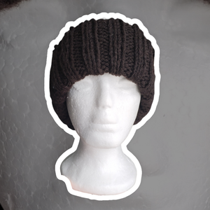 Kötött Téli Sapka - Csoki - ruha & divat - sál, sapka, kendő - sapka - Meska.hu