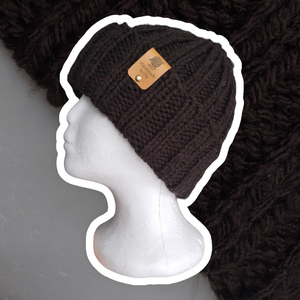 Kötött Téli Sapka - Csoki - Meska.hu