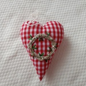 Hímzett koszorúval díszített dekorációs figurák - otthon & életmód - dekoráció - dísztárgy - Meska.hu Hímzett koszorúval díszített dekorációs figurák - otthon & életmód - dekoráció - dísztárgy - Meska.hu