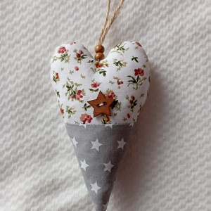 Hímzett koszorúval díszített dekorációs figurák - otthon & életmód - dekoráció - dísztárgy - Meska.hu Hímzett koszorúval díszített dekorációs figurák - otthon & életmód - dekoráció - dísztárgy - Meska.hu