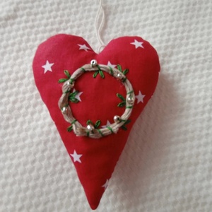 Hímzett koszorúval díszített dekorációs figurák - otthon & életmód - dekoráció - dísztárgy - Meska.hu Hímzett koszorúval díszített dekorációs figurák - otthon & életmód - dekoráció - dísztárgy - Meska.hu