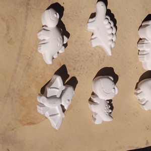 Dínó hűtőmágnes - kellékek & szerszámok - dekorációs kellékek - figurák - Meska.hu