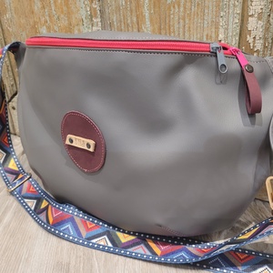 Sporttáska. Övtáska fazonú műbőr táska, válltáska , vállon átvethető táska, Táska & Tok, Kézitáska & válltáska, Vállon átvethető táska, Varrás, MESKA