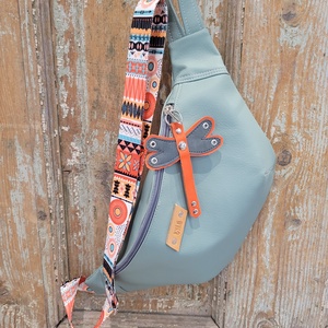 Türkiz táska. mintás heveder. Övtáska fazonú műbőr táska, válltáska , vállon átvethető táska - Meska.hu