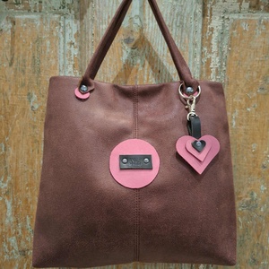 Különleges kis táska, színházi táska, egyedi darab. Lila műbőr táska rózsaszín valódi bőr kiegészítőkkel.  - táska & tok - kézitáska & válltáska - alkalmi táska - Meska.hu