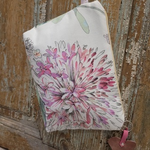 Pasztell virágos neszesszer, valódi bőr pánttal, Pedagógus napra, évzáróra, ballagásra, diplomára. - táska & tok - neszesszer - Meska.hu